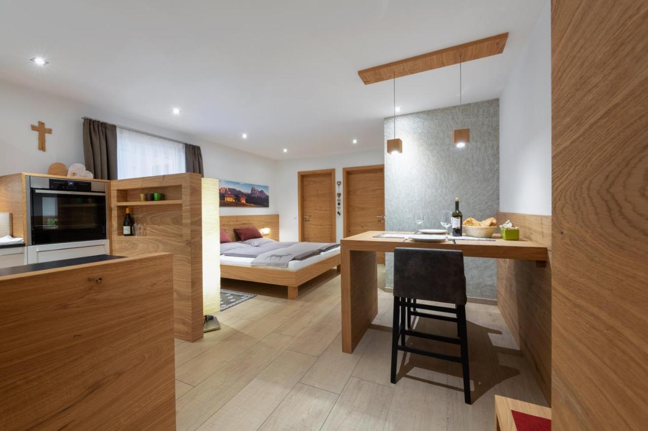 Apartment Cesa Zinch Ортизеи Экстерьер фото